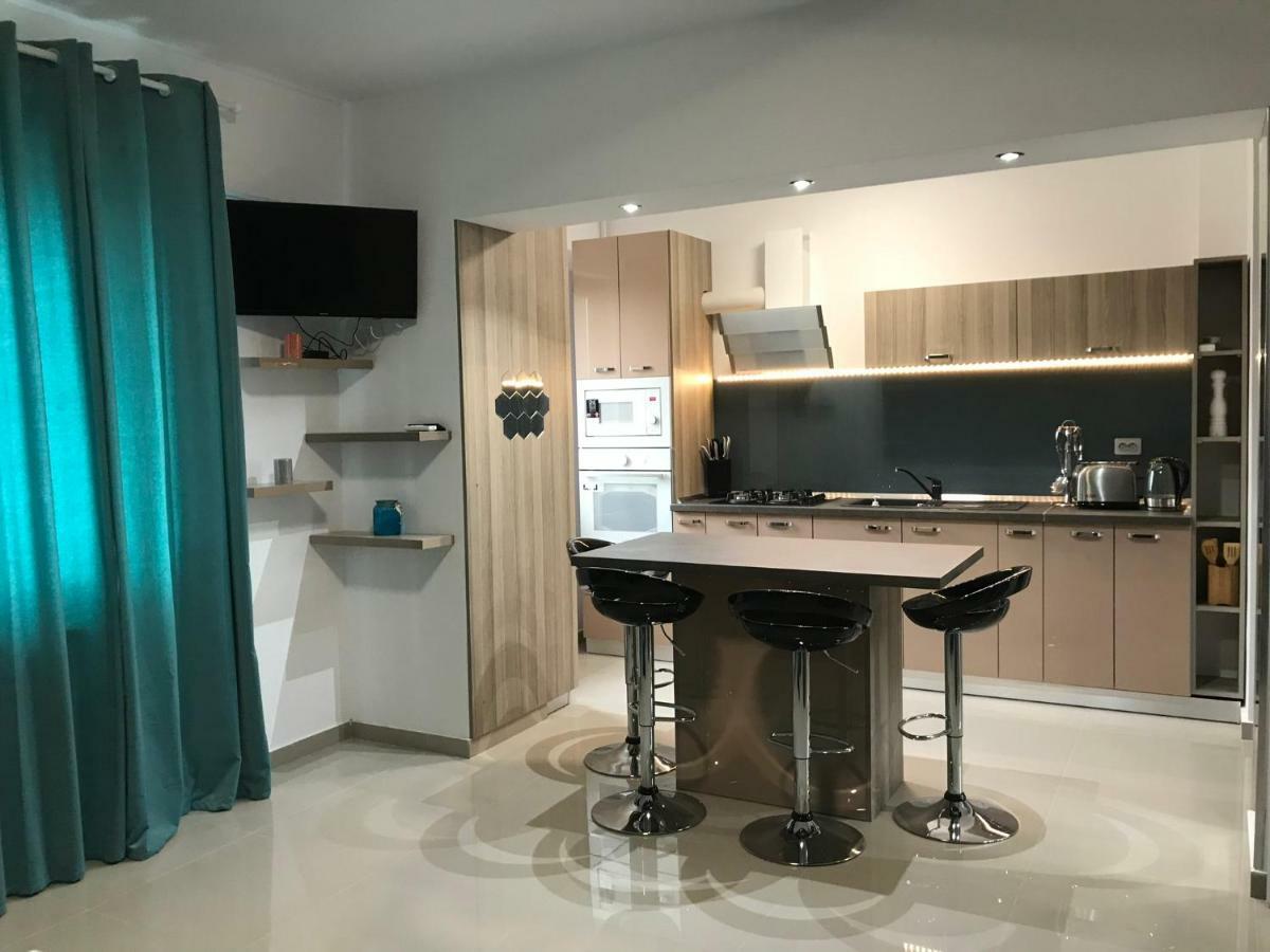 Apartmán Luxury Flat 9 Near Metro Bukurešť Exteriér fotografie