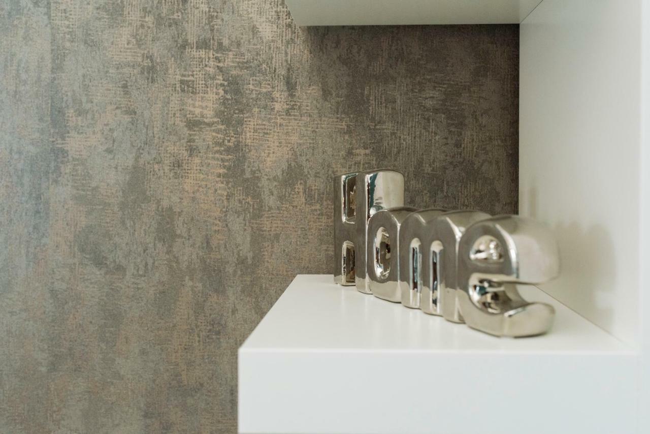 Apartmán Luxury Flat 9 Near Metro Bukurešť Exteriér fotografie