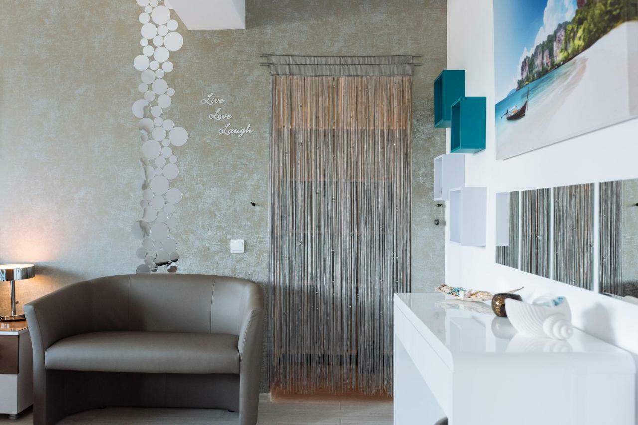 Apartmán Luxury Flat 9 Near Metro Bukurešť Exteriér fotografie