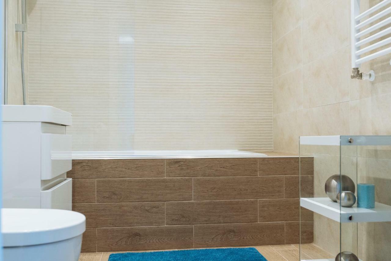 Apartmán Luxury Flat 9 Near Metro Bukurešť Exteriér fotografie